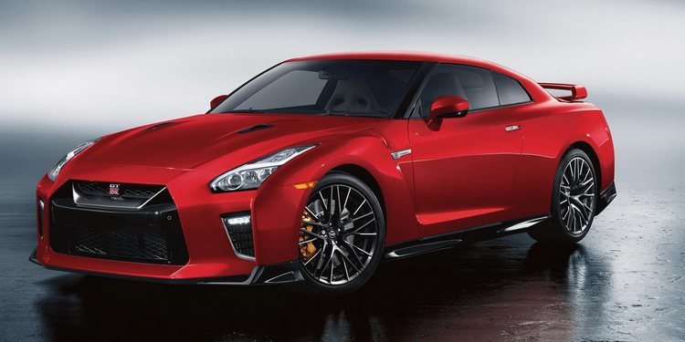 Nissan actualiza el GT-R de cara al 2020