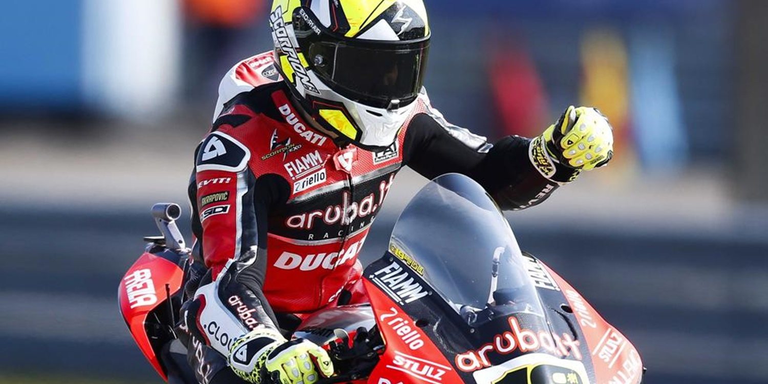 Álvaro Bautista se lleva a Giulio Nava a Honda
