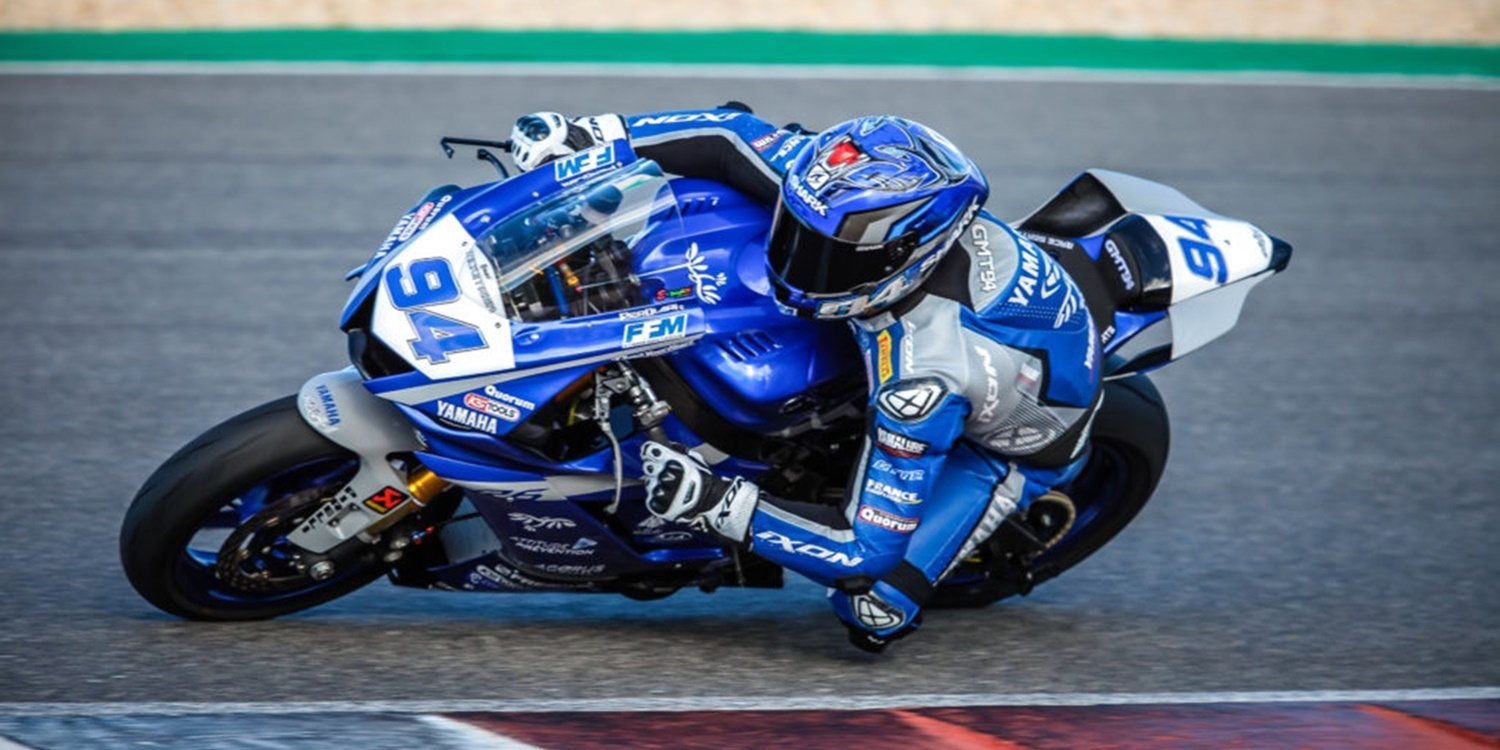 Corentin Perolari domina los entrenamientos libres