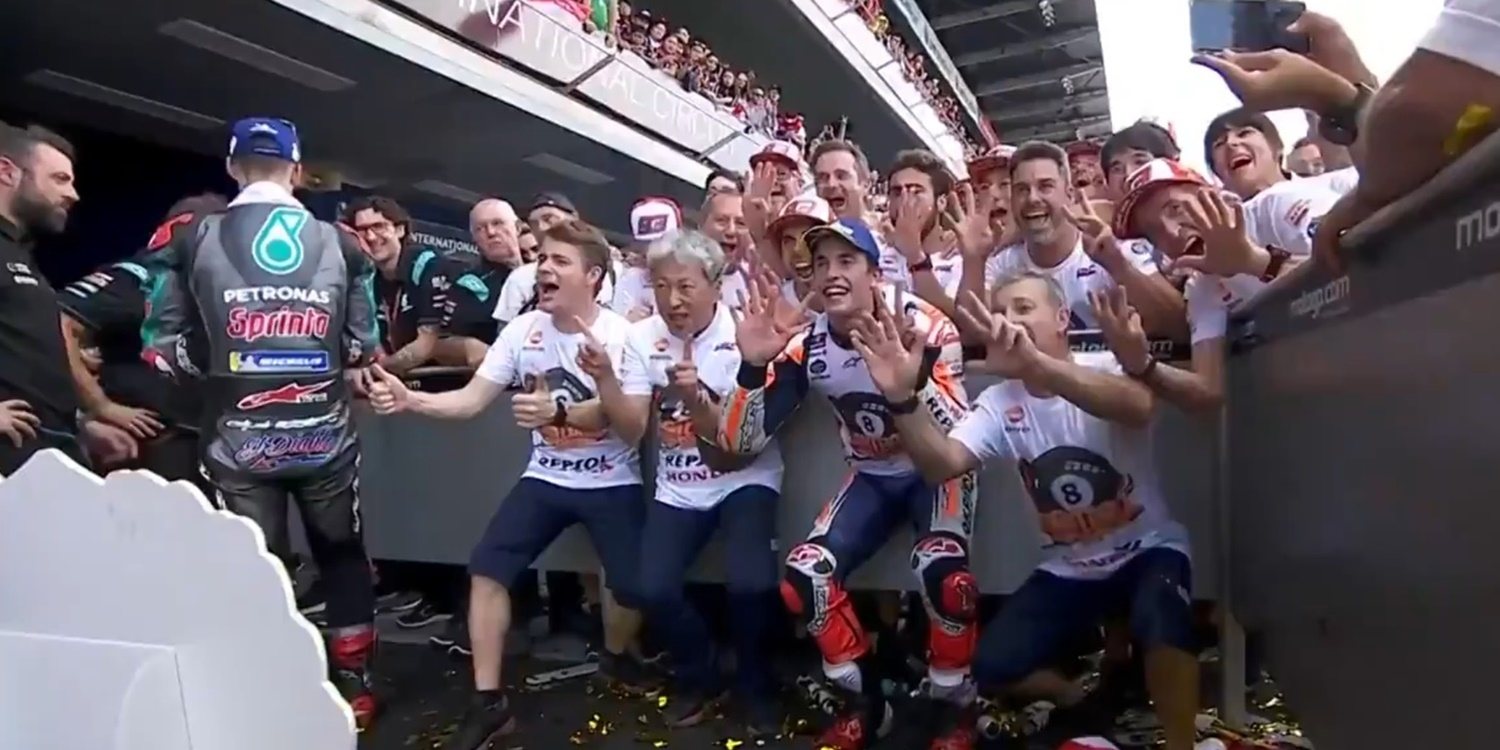 Marc Márquez se lleva una victoria que vale un título