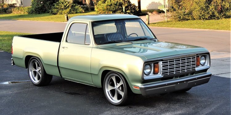 Evolución de la pickup Dodge 100 a través del tiempo