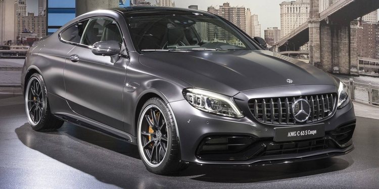 El Mercedes AMG C 63 cambiará su tren motriz por uno híbrido