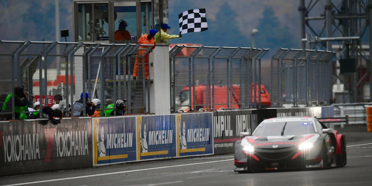 Karthinkeyan y Honda se llevan la segunda carrera conjunta entre el DTM y el SuperGT