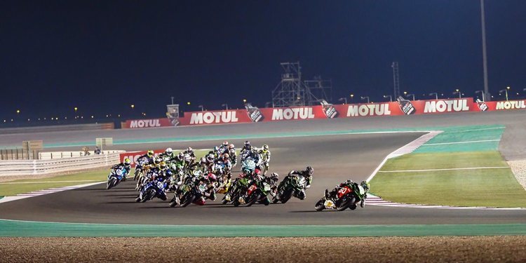 Kawasaki domina la parrilla 2020 de Supersport300