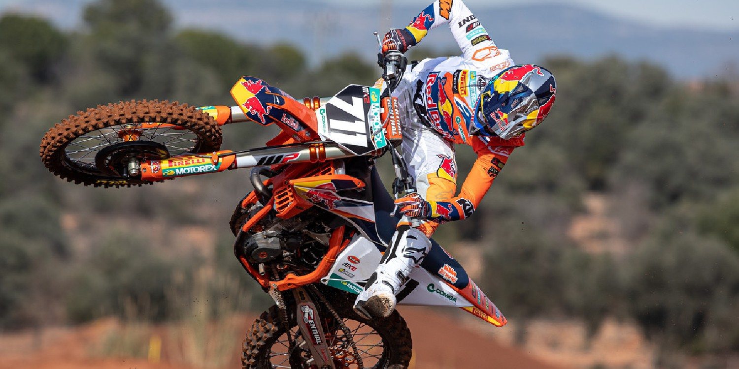 Rene Hofer:  "Me quedaré con las partes buenas de estas primeras carreras"