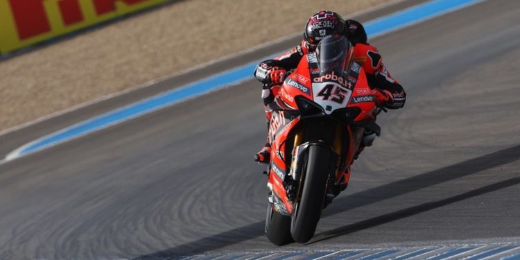 Redding consigue en Jerez su primera victoria en SBK