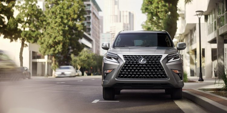 Lexus presentó el GX 2021