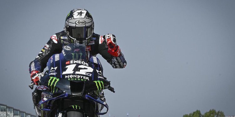 Yamaha vuelve a la carga y Viñales se lleva la pole en Misano