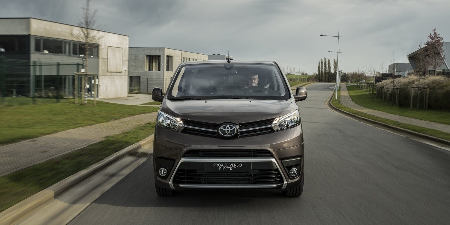 Totoya presentó el nuevo Proace Verso Electric 2021