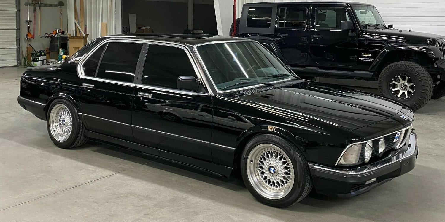 Sale a la venta un conservado BMW Serie 7