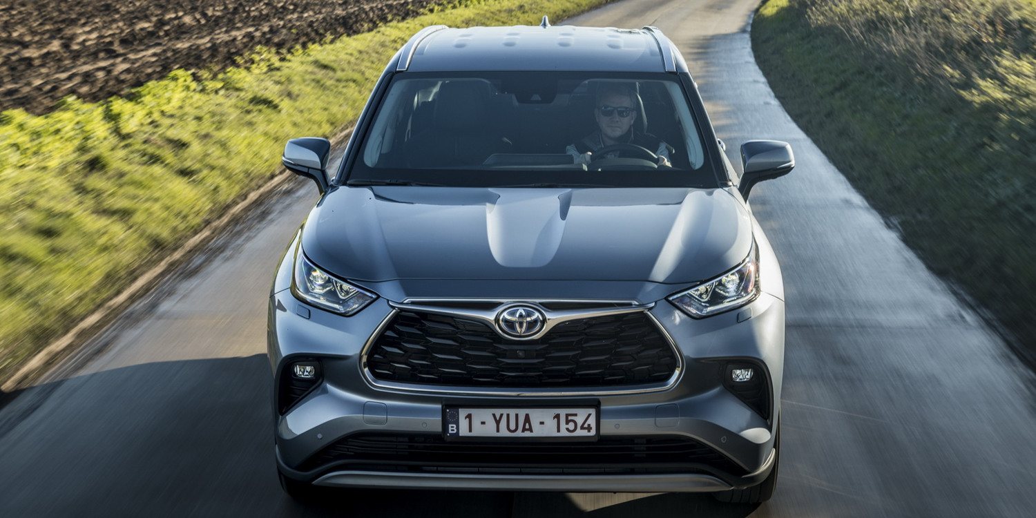 Toyota presentó el nuevo High Lander 2021