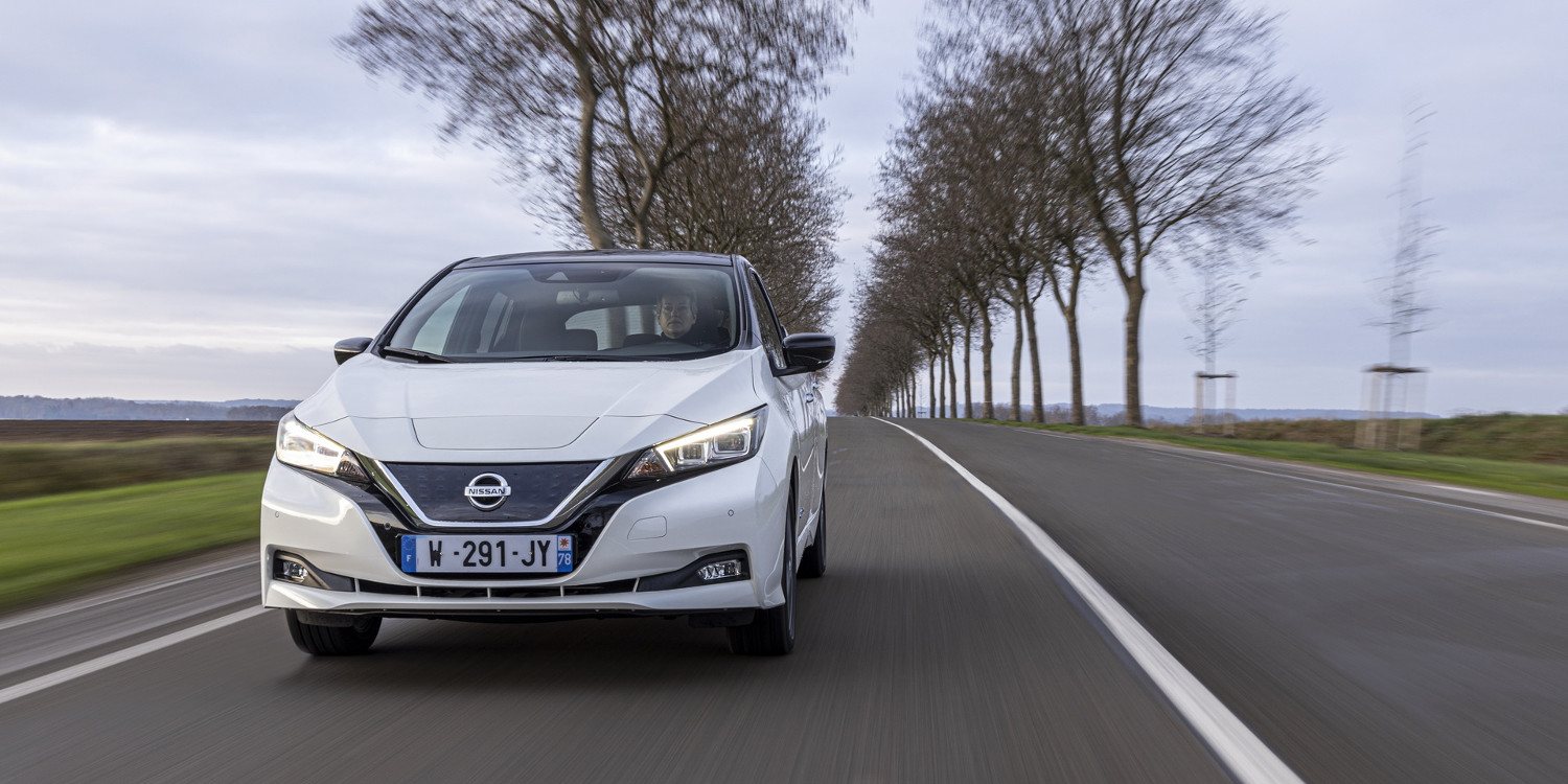 Nissan confirmó el Leaf10
