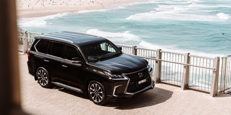 Lexus LX 570 S 2021