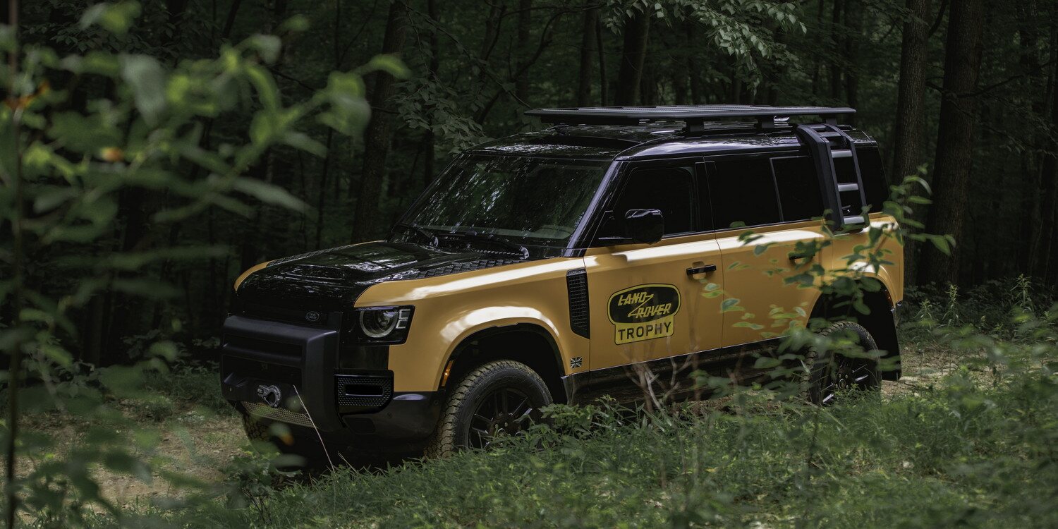 Land Rover Trophy Edition Defenders