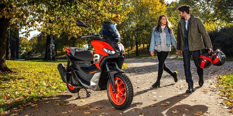 Nuevo Aprilia SR GT 2022