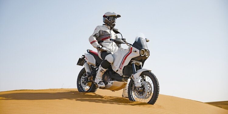 Llega la nueva Ducati DesertX 2022