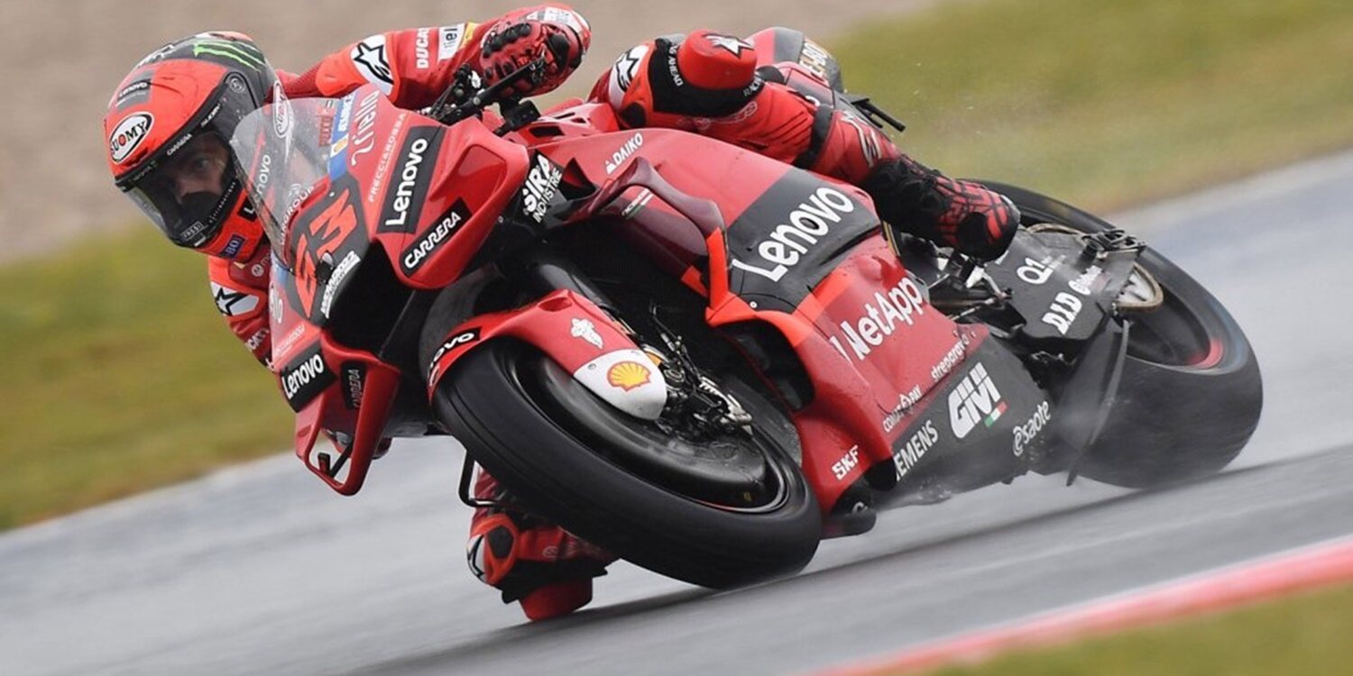 Lidera Bagnaia por delante de Fabio Quartararo