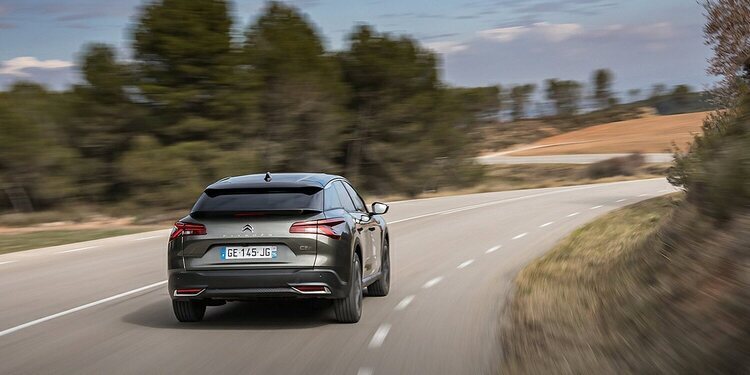 Citroen C5 X Plug In Hybrid apuesta por la suspensión activa
