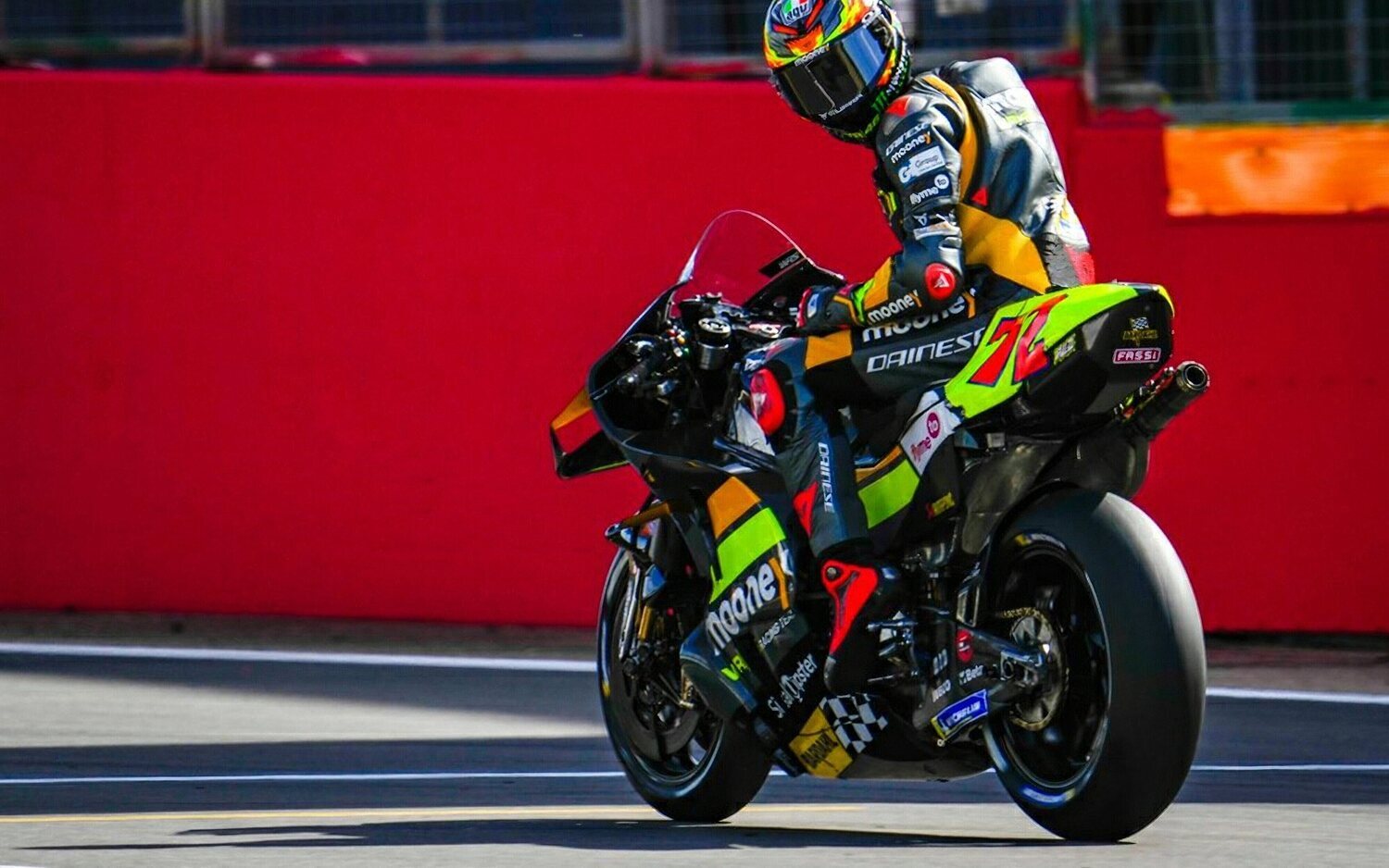 Marco Bezzecchi: "Tras la colisión, me quedé atrás"