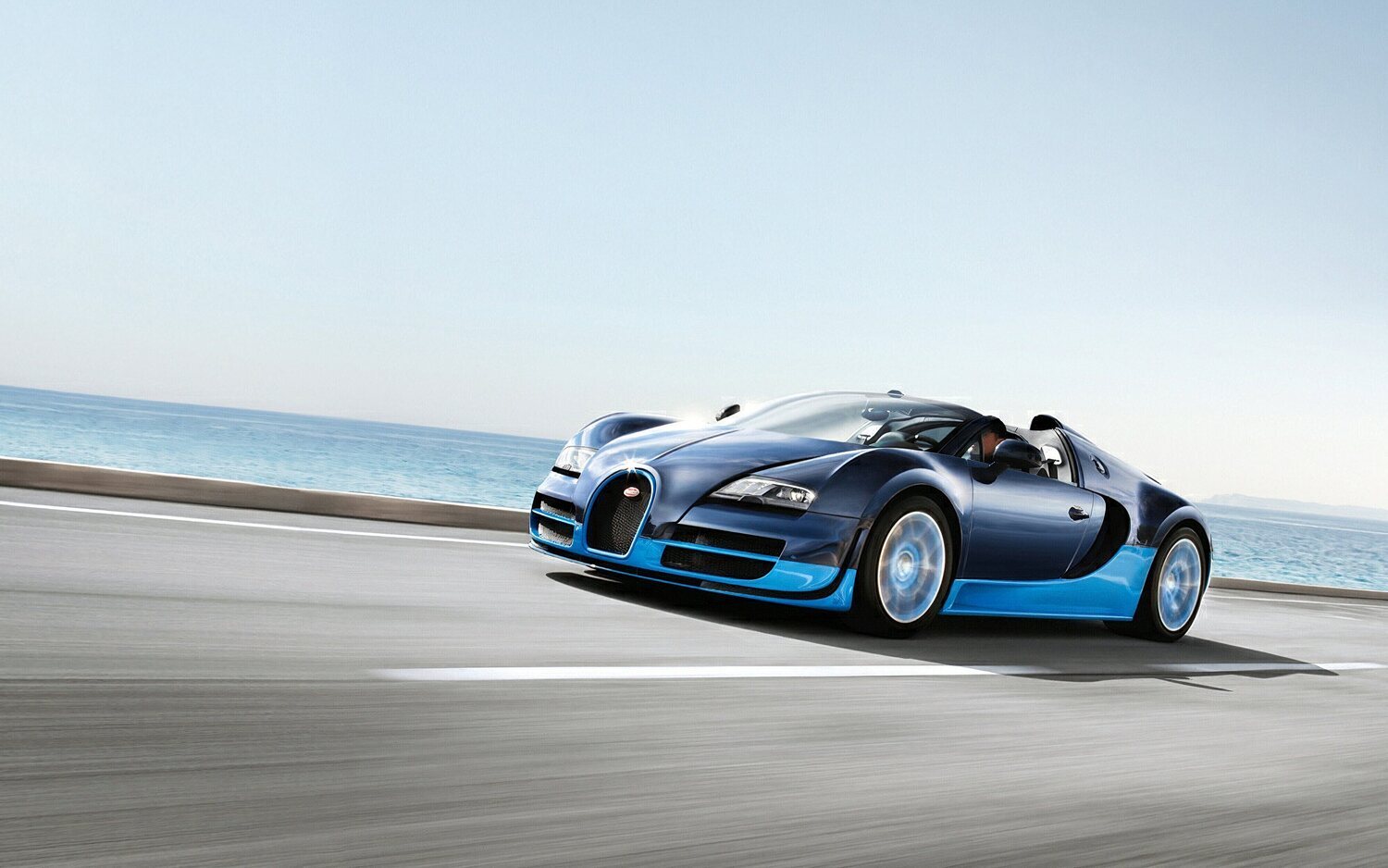 Bugatti celebra los 10 años del Veyron Grand Sport Vitesse