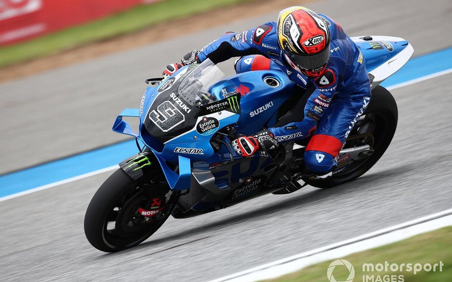 Danilo Petrucci: "Subirse a una nueva moto de MotoGP no es fácil"
