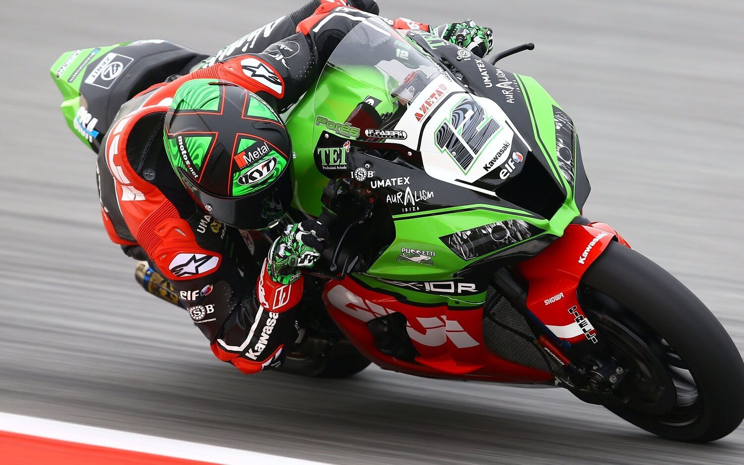 Xavi Forés volverá a Superbikes con Barni Racing