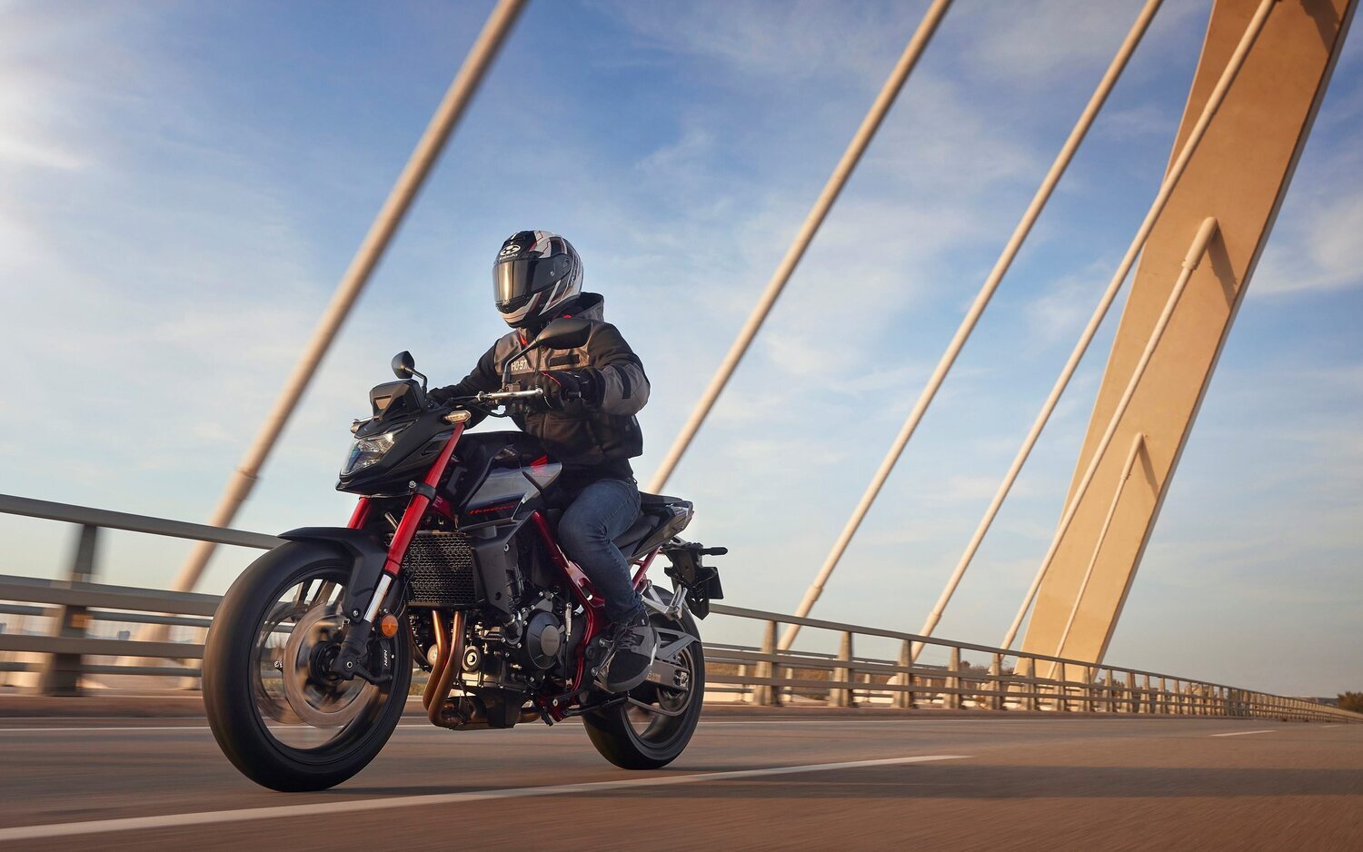 Nueva Honda CB750 Hornet