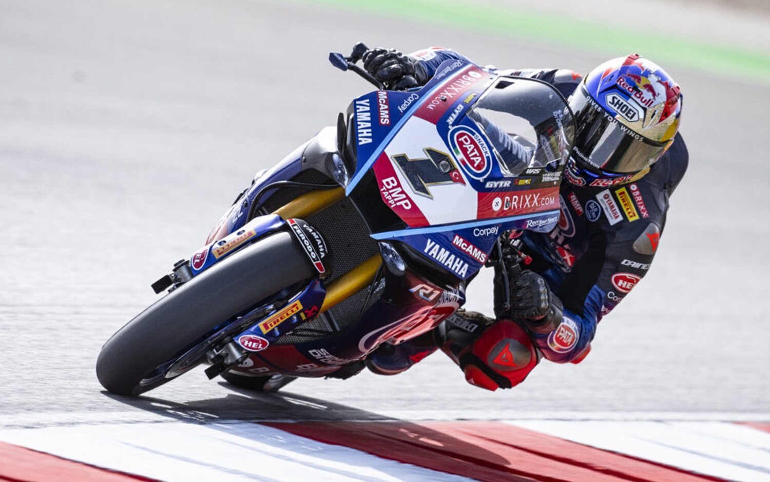 Razgatlioglu vuelve a lo más alto del podio en la Tissot Superpole Race