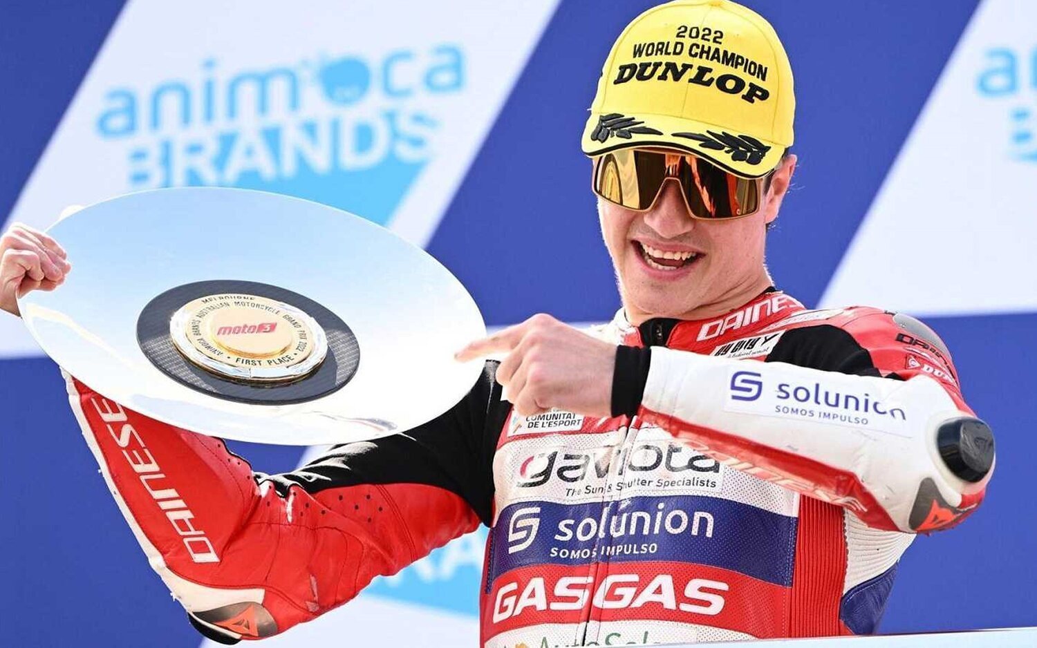 Izan Guevara, el nuevo rey de Moto3