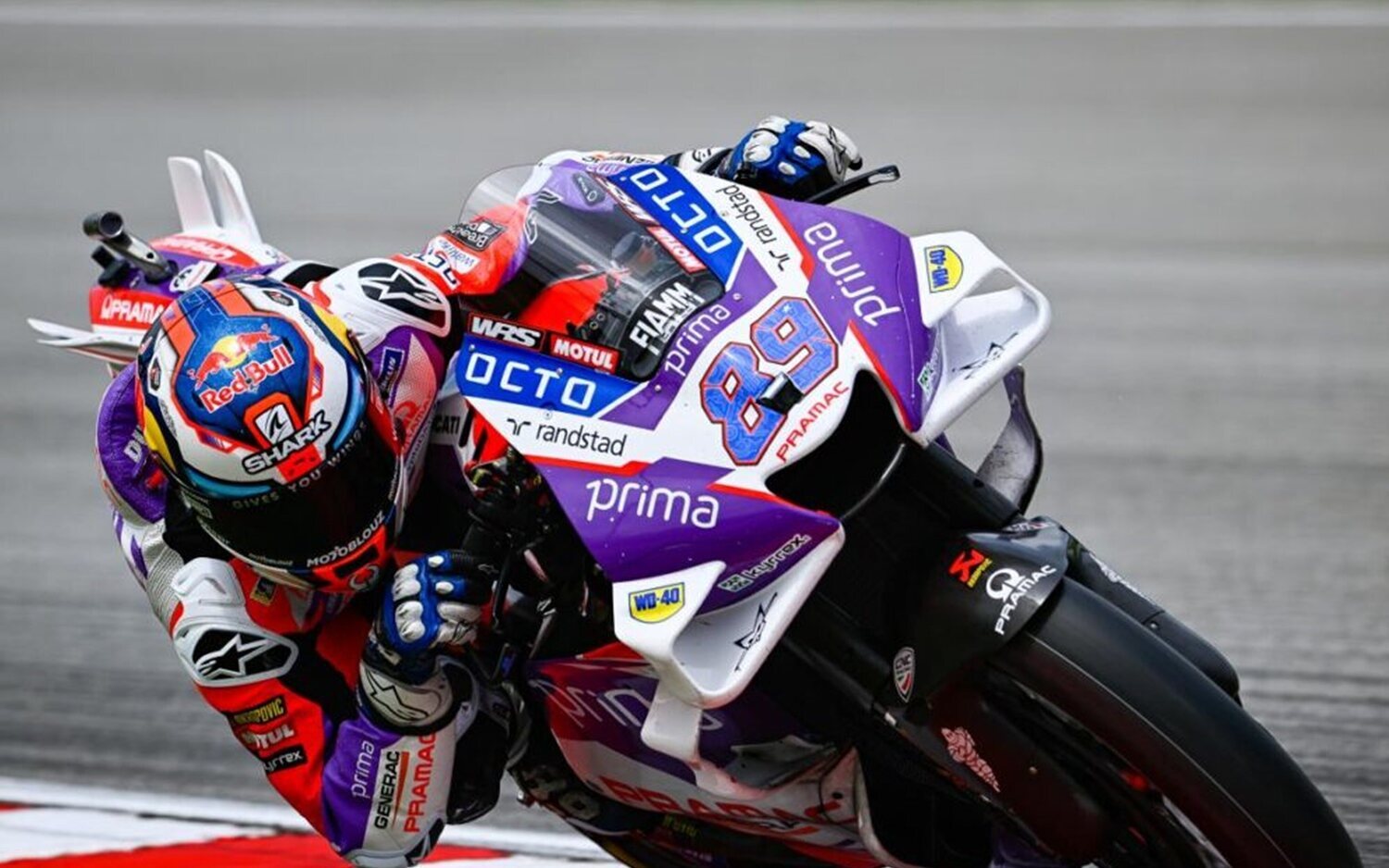 Estratosférica pole de Jorge Martín con los favoritos en problemas