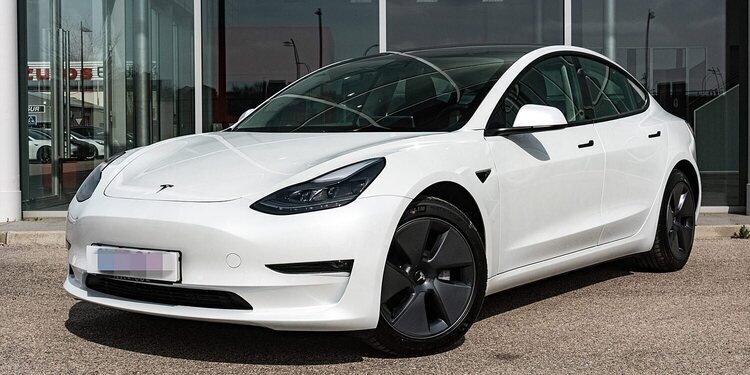 Tesla bate récord de beneficio neto en 2022