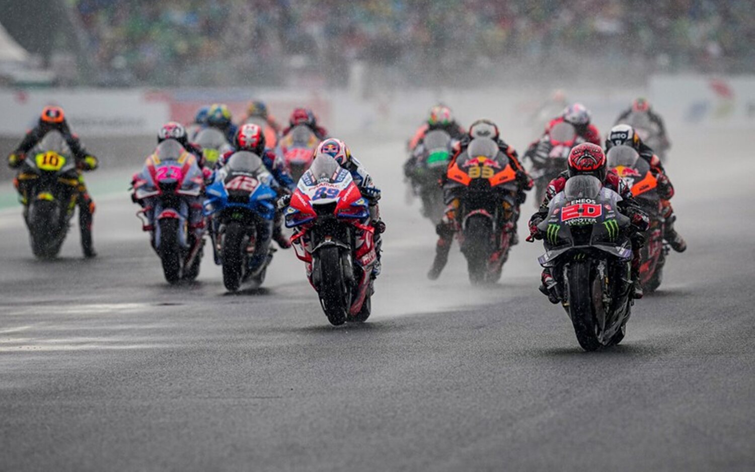 Listas provisionales de pilotos para la temporada 2023