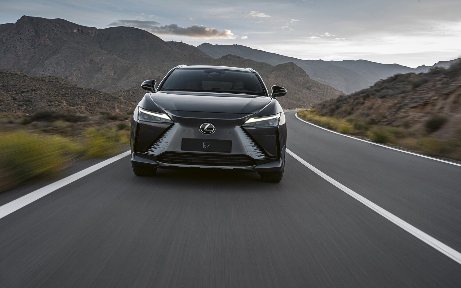 Se desvelan nuevos detalles del Lexus RZ