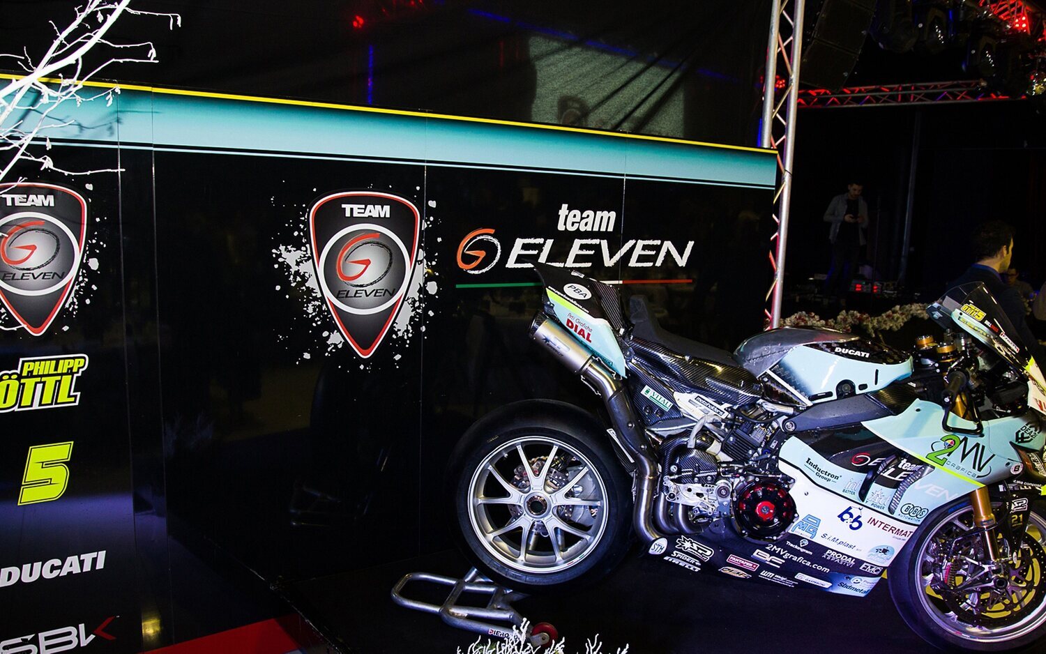 Fiesta italiana para la presentación del Team GoEleven
