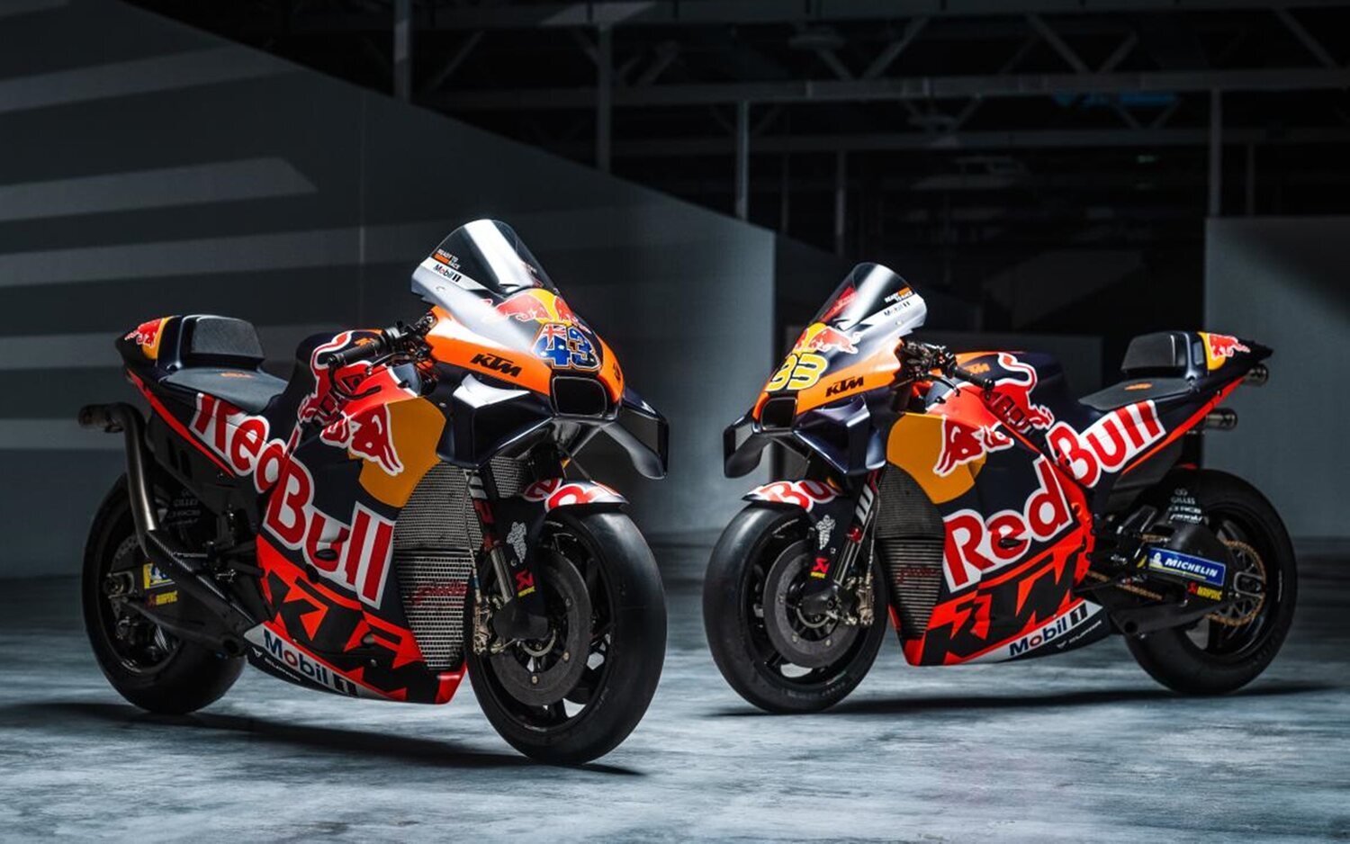 Red Bull KTM presenta su nuevo diseño con Binder y Miller