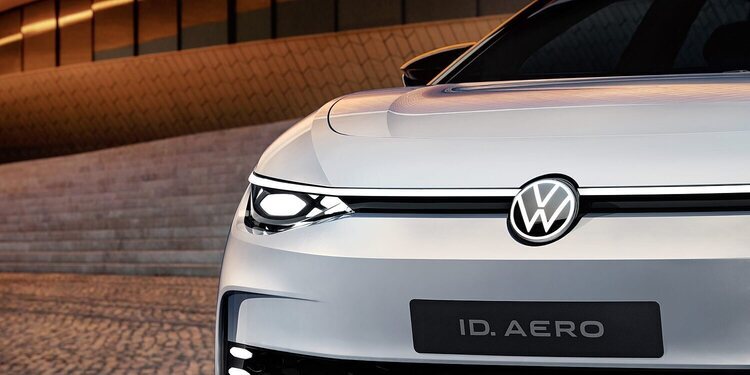 Volkswagen formará a 20.000 empleados en coches eléctricos