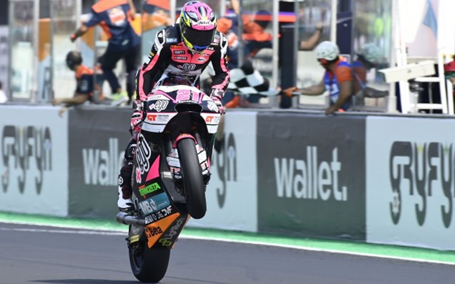 Alonso López, ¿piloto Yamaha en 2024?