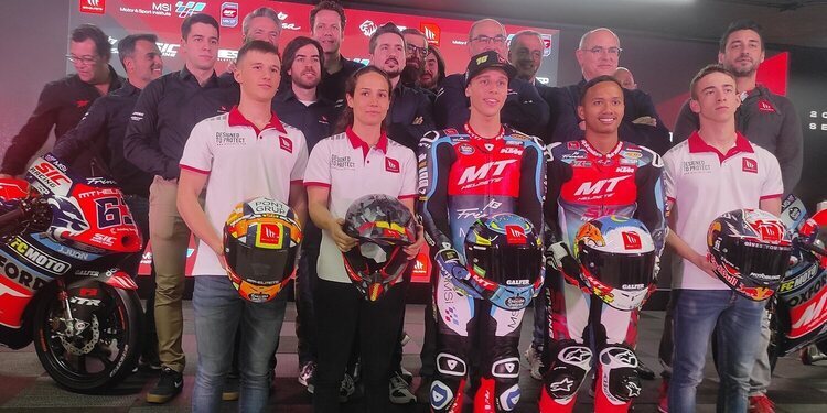 El MT Helmets - MSI se presenta con Moreira y Azman