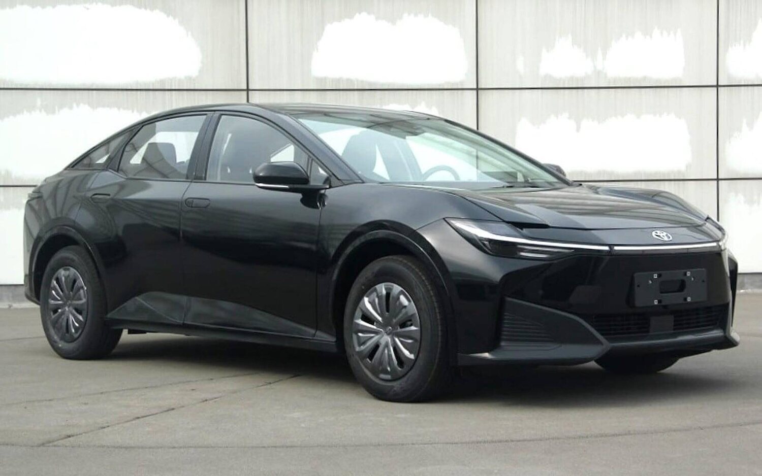 Toyota quiere convertirse en la Tesla asiática