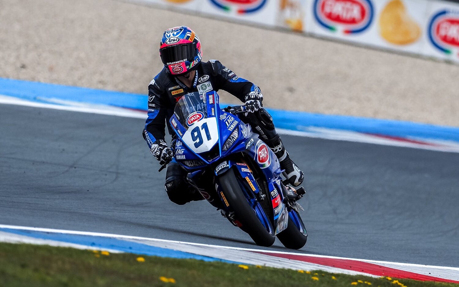 Vanucci manda en el inicio de Supersport 300 en Assen