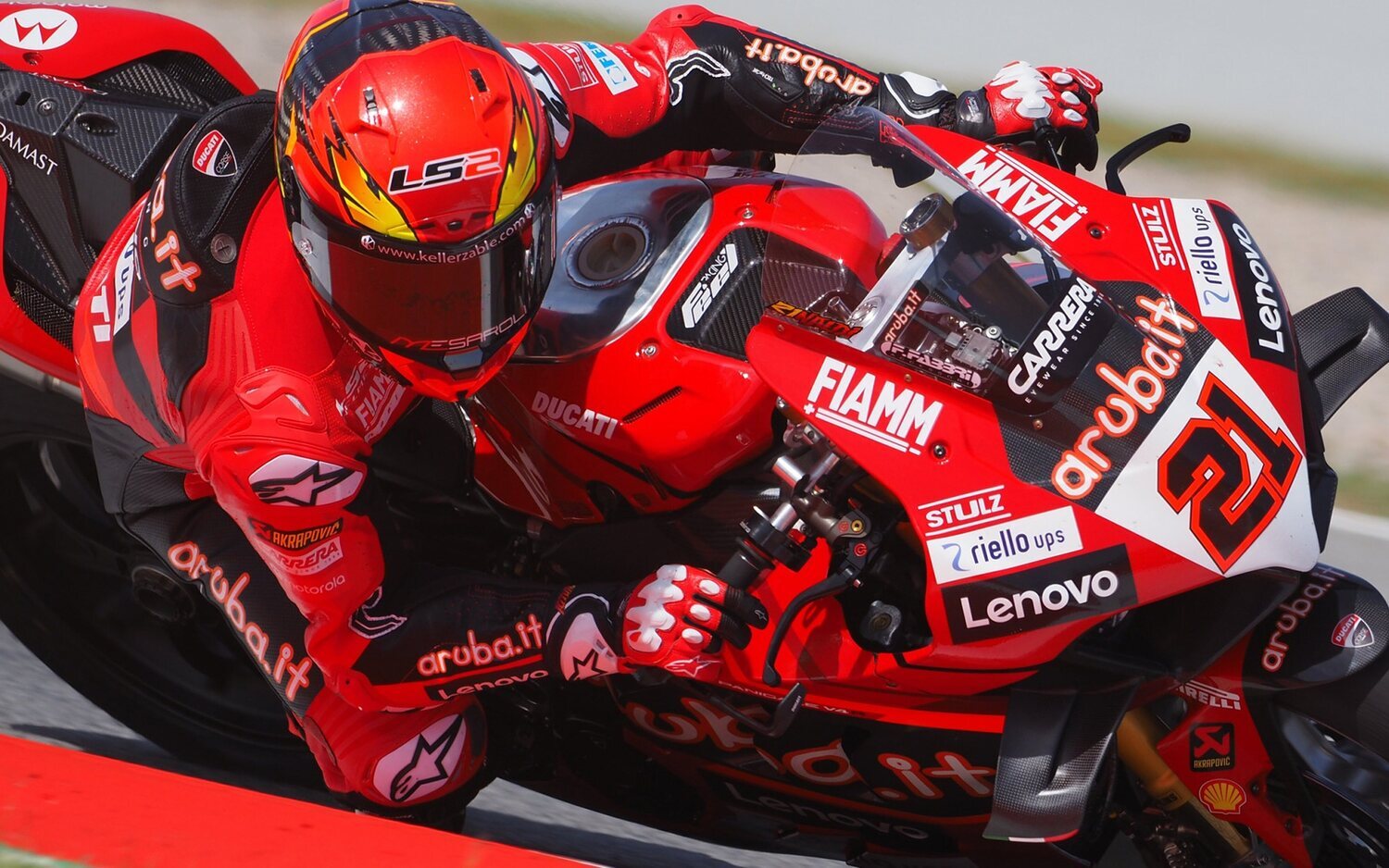 Rinaldi encabeza el primer libre sobre el Circuit de Barcelona - Catalunya