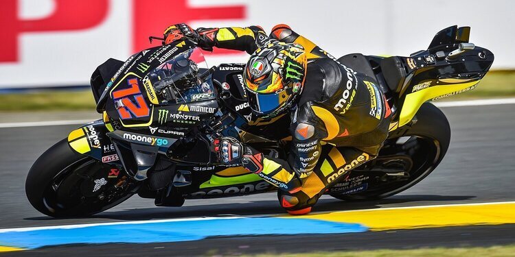Gana Marco Bezzechi una carrera accidentada en Le Mans