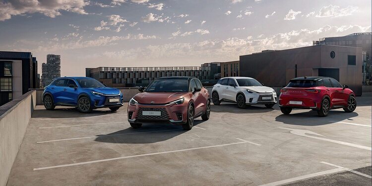 Lexus revoluciona el mercado con el nuevo Lexus LBX