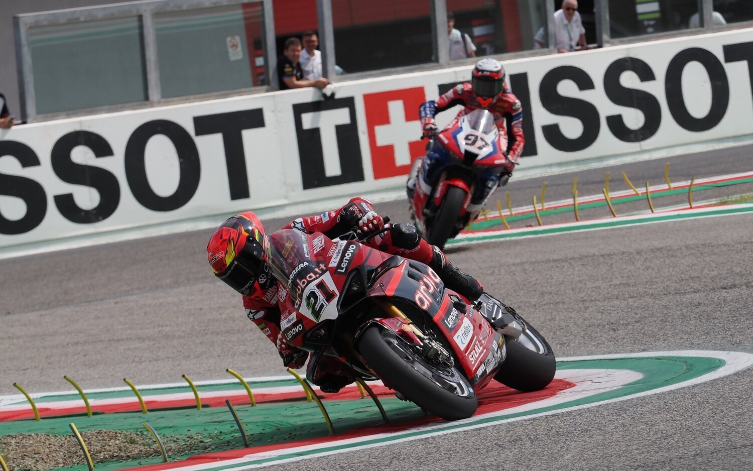 Vanucci, Rinaldi y Caricasulo mandan en la FP2 de Imola