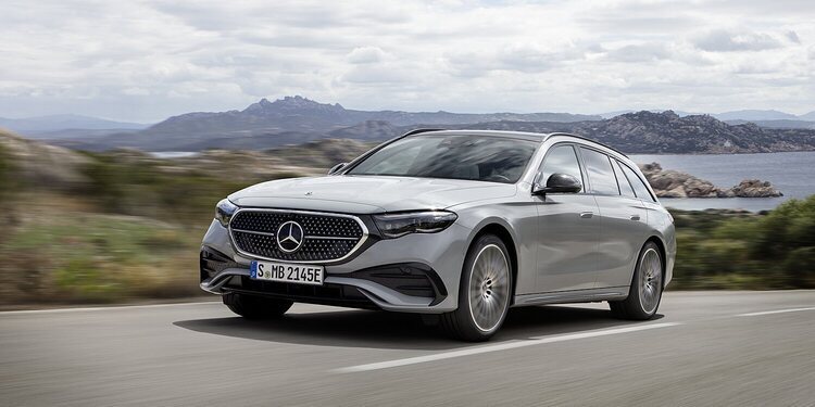 Mercedes apuesta por implementar su red de carga eléctrica