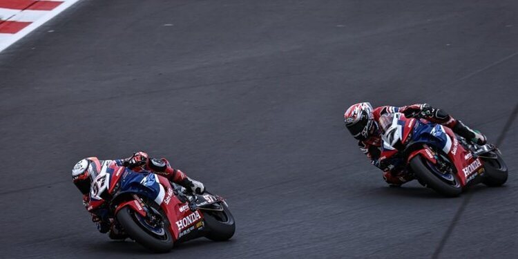 Vierge y Lecuona encaran diferente Magny-Cours