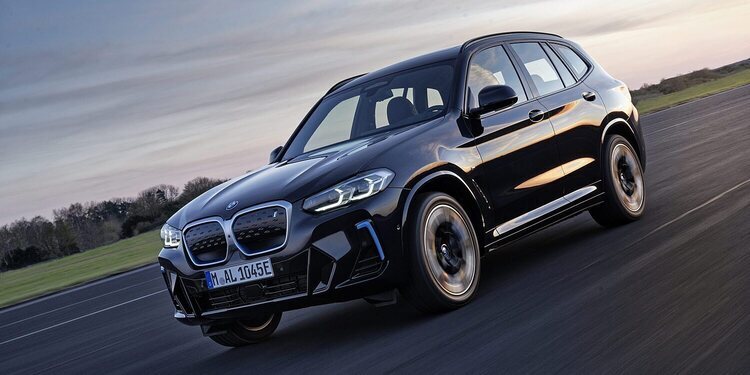 BMW iX3, un coche renovado para 2025