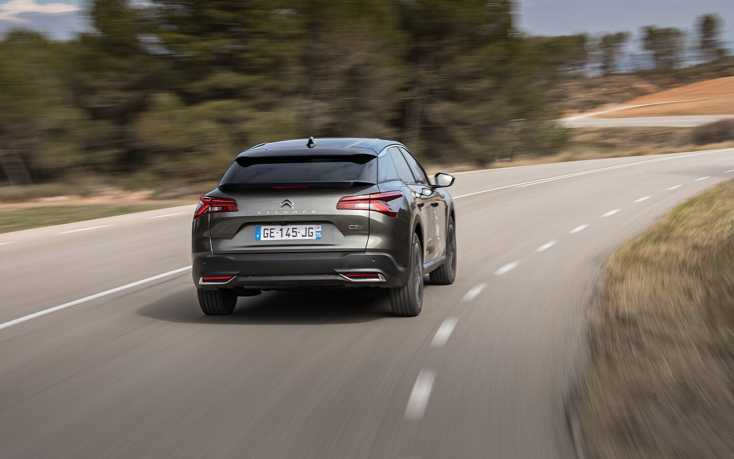 París aprueba una medida para limitar la presencia de los SUV