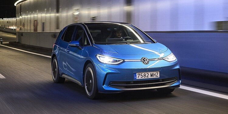 Volkswagen da un paso atrás en la producción del ID.3