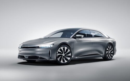 Los coches eléctricos con más autonomía en 2025: ¿Quién gana la carrera de los kilómetros?